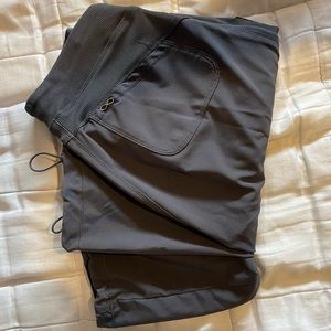 Women’s scrub pants